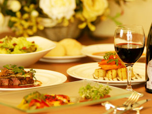 Lake side inn Beehive(�с[�͂��ԁj�F���̗͂𔲂��ċC�y�Ɋy���߂镧���ɗ������x�[�X�ɂ����t���R�[�X���ǂ����@