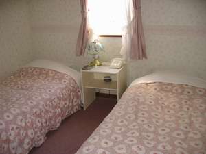 �y���V�������x���_�[�F�L���[�g�ȃc�C�����[��
