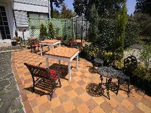 THISTLE INN�@�����ݒ��Fa