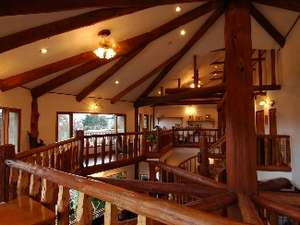 Real country inn Speak Easy�F�I�[�i�[����؂�o�������؂͑召���킹��1000�{�قǁc�����̕ʑ��̗l�ɗL���~���[�W�V������o�D���K���