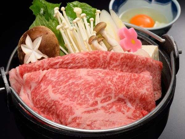 夕朝食個室 繊細な肉質で魅了する 全国屈指のブランド和牛 山形牛 の堪能すき焼きプラン 天童温泉 松伯亭 あづま荘 宿泊予約は じゃらん