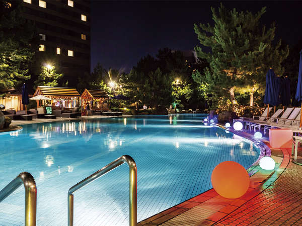 ナイトプール付 幻想的なライトアップ 飲食利用券1 000円付 朝食付 デッキチェア確約 ヒルトン東京ベイ 宿泊予約は じゃらん