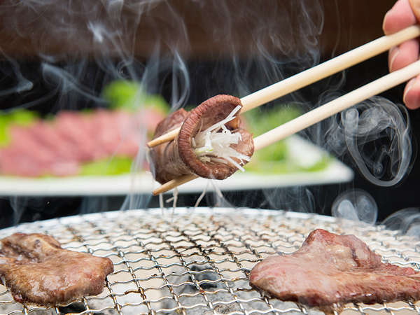 期間限定 牛タン祭り 仙台風厚切り牛タンの炭火焼きとトロける食感の牛タンシチュー 下呂温泉 ホテルくさかべアルメリア 宿泊予約は じゃらん