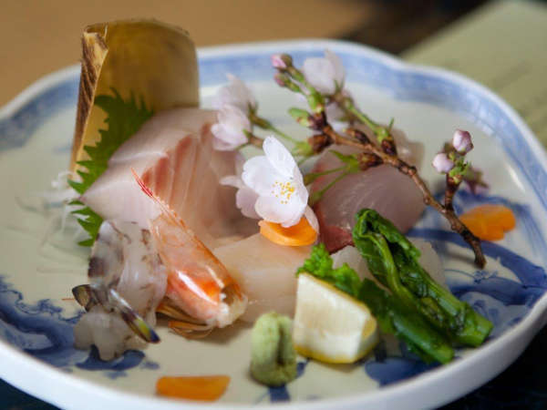 春の味覚懐石 4 1 5 15期間限定 筍 鰆 春の旬 食材で料理を彩る 倉敷庭園旅館 備後屋 宿泊予約は じゃらん