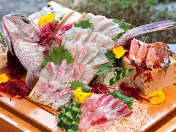 盛込舟 網付き 大漁 刺し身 舟盛り 料亭 ホテル 旅館 Amazon.co.jp: 舟盛り 器 1個 舟盛り皿 刺身皿 おしゃれ 容器 船