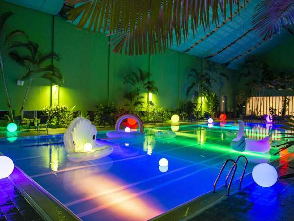 1泊朝食 オールシーズン楽しめる フォトジェニックなナイトプールでインスタ映えプラン ドリンク付き カヌチャベイホテル ヴィラズ 宿泊予約は じゃらん