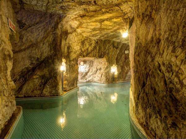 じゃらん春sale 1泊夕食付 スタンダード 梅コース 島に伝わる 弁天洞窟風呂 を満喫 朝食無し 江の島の歴史を伝える宿 岩本楼本館 宿泊予約は じゃらん