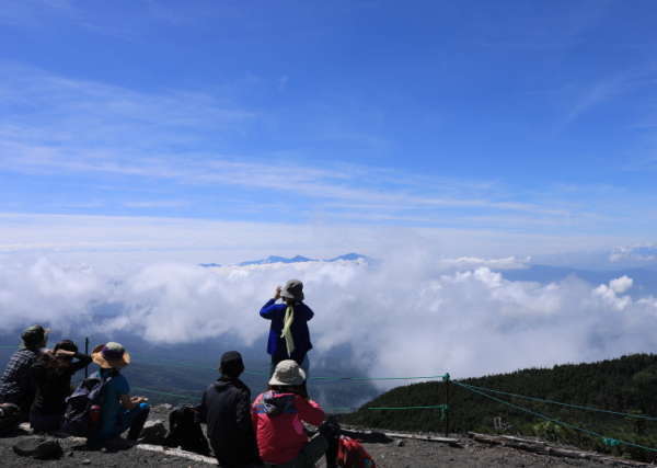 涼風の夏 北八ヶ岳をお得なロープウェイ往復券付きで満喫しようプラン 1泊2食 ペンション ハローウッド 宿泊予約は じゃらん