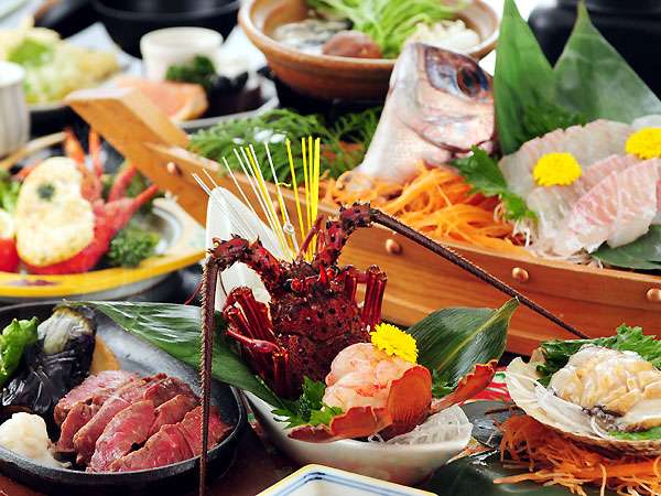 カップルdx満足プラン 舟盛り 伊勢海老 鮑 牛ステーキ付 お部屋食 貸切露天 季彩の宿 沙都邑 ときいろのやど さとむら 宿泊予約は じゃらん