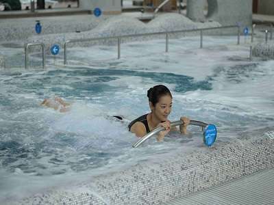 3種類から選べるエステコース スパ入館2日間 2食付き dhc赤沢温泉ホテル 宿泊予約は じゃらん