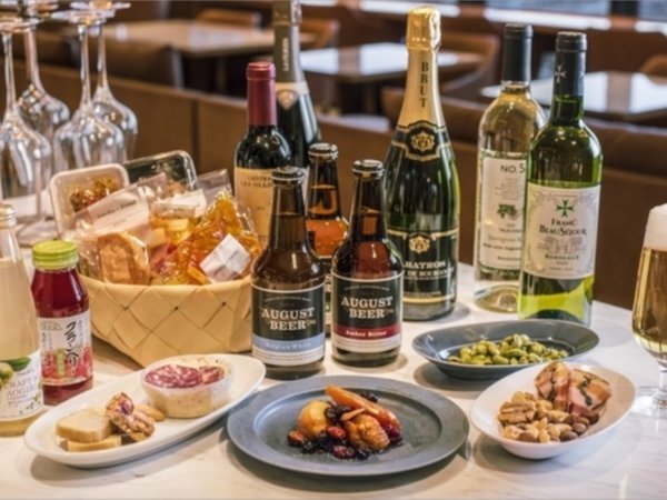カンデオデリカで部屋飲みプラン（大人の人数分2300円クーポン付き
