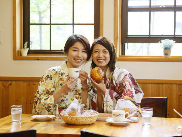 家族割 お子様の添い寝無料 お食事無しでお気軽ご家族旅行 ファミリープラン 素泊まり 雲仙温泉で唯一3年白濁の湯を守り続ける宿 雲仙湯元ホテル 宿泊予約は じゃらん