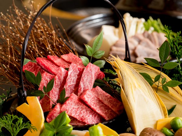 個室食事処で炭火焼 山海の幸を贅沢に 特選炭火焼会席 神戸牛と贅沢な逸品料理に舌鼓 商品no 1124j 有馬温泉 兵衛向陽閣 宿泊予約は じゃらん