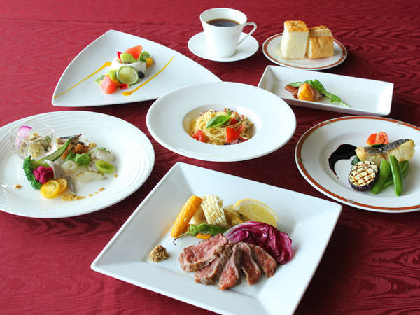 イタリアン 加賀創作コース 食欲をそそる新鮮な野菜 ボリュームたっぷりメイン料理に舌鼓 癒しのリゾート 加賀の幸 ホテル アローレ 宿泊予約は じゃらん