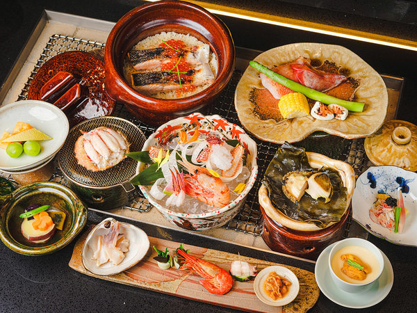 1日4室限定】蟹を贅沢に使用した豪華会席料理付プラン≪2食付/朝食