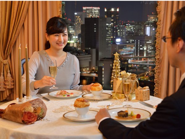 日本中から大阪いらっしゃい22 お部屋でクリスマスディナーを 夕 朝食付 夕食時間19 00 リーガロイヤルホテル 宿泊予約は じゃらん 日本中から大阪いらっしゃい22 お部屋でクリスマスディナーを 夕 朝食付 夕食時間19 00 リーガロイヤルホテル 宿泊予約は じゃらん