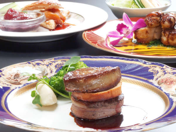 グレースディナー 朝食あり 季節の三重ブランド３品確約 深夜の温泉利用ｏｋ オテル ド マロニエ 湯の山温泉 宿泊予約は じゃらん