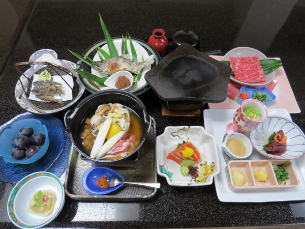 風林火山の旅 山県家のおもてなしー山梨食材会席膳ー 川浦温泉 山県館 宿泊予約は じゃらん