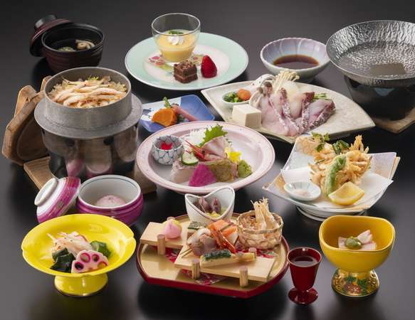 白えび会席プラン 富山湾の宝石白えびを６種たっぷり楽しめる贅沢な内容 5つのお湯めぐり 小川温泉元湯 ホテルおがわ 宿泊予約は じゃらん