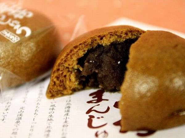 お土産にコレ！】大人気☆もちもち食感の定山坊まんじゅう付き♪ 夕食