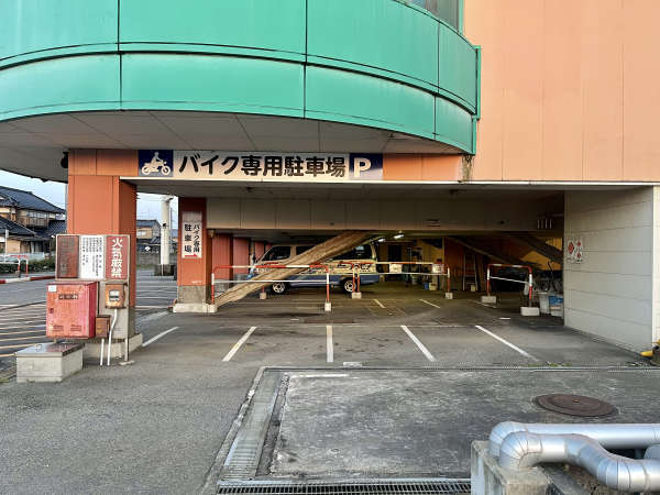 ツーリング応援 素泊まり 富山の絶景を満喫した後はお風呂三昧 バイク専用の屋根付き駐車場無料 北陸健康センター アラピア 宿泊予約は じゃらん