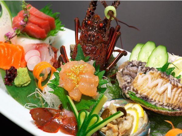 お日にち限定☆館内利用券1000円付】伊勢海老＆鮑付皿盛と上総牛