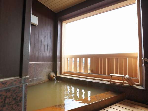 至福の贅沢 お部屋で源泉かけ流し】別館「鶴の居」☆黄金の湯100