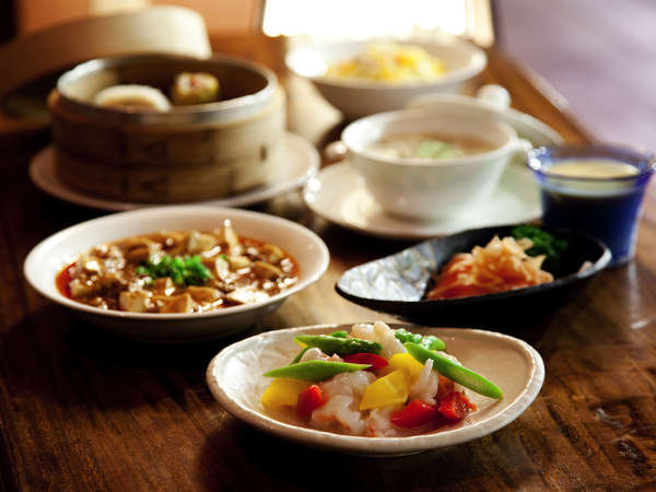 Dinner Selection Web限定小吃菜コースディナー付 2食付 ココガーデンリゾートオキナワ 宿泊予約は じゃらん