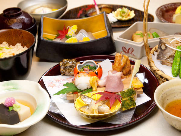 贅沢ディナープラン 料理長おまかせ会席 2食付 しっとりと会席料理に舌鼓 広島の地酒をご一緒に フォレストヒルズガーデン 宿泊予約は じゃらん