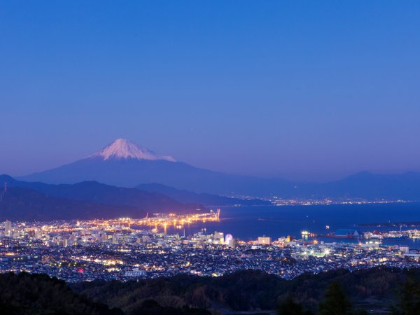 じゃらん限定 日本平 夜景きらめく ホテルbarで大人時間を 日本平ホテル 宿泊予約は じゃらん