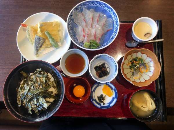 ご当地グルメ鯛めし 宇和島鯛めし御膳プラン 夕 朝食付 スカイホテル 宿泊予約は じゃらん ご当地グルメ鯛めし 宇和島鯛めし御膳プラン 夕 朝食付 スカイホテル 宿泊予約は じゃらん