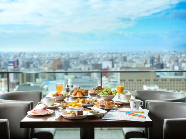 名古屋の街を眺めながら人気の朝食ブッフェを堪能する【Marriott