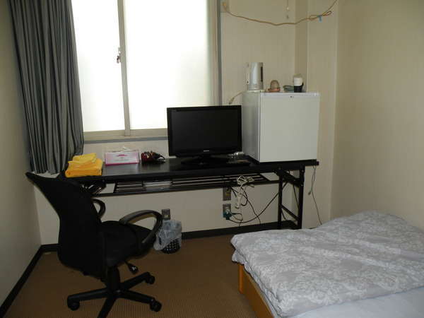 じゃらん限定 洋間インターネット接続無料 ビジネスホテル民宿港 宿泊予約は じゃらん