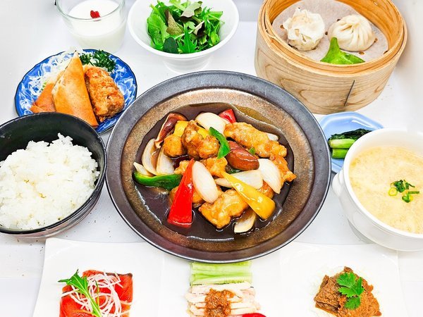ペア宿泊　朝食付　夕食付もあり　一泊食事付き　ホテル　 2名様分 一泊二食】ご夕食はメインが選べる夕食御膳/朝食バイキング付 シルク