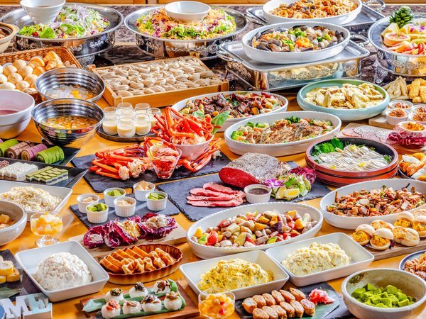 スタンダード》ズワイガニ食べ放題！新潟名物「へぎそば」「たれカツ