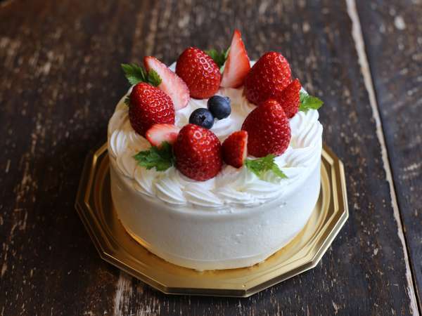 アニバーサリー ホールケーキで大切な方に感謝の気持ちを 素泊り 入浴券無 ホテルモントレ仙台 宿泊予約は じゃらん