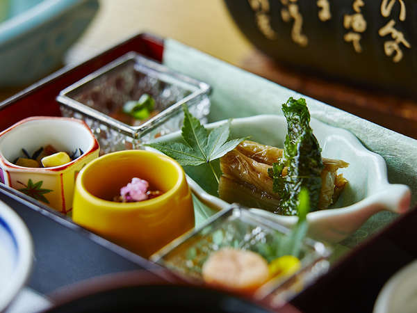 1泊朝食プラン 旅館の美味しい朝ごはん 湯葉こんにゃくに温野菜 優しいお味の和朝食 守り伝えし湯のこころ 伊香保温泉 福一 宿泊予約は じゃらん