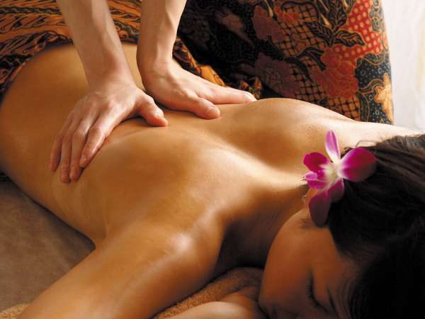 本格バリ式エステ60分付プラン 1泊3食飲み放題 35 分のクーポン付 ホテル スパ アンダリゾート伊豆高原 宿泊予約は じゃらん