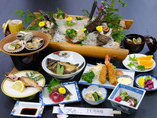 伊勢海老 活魚 サザエの活き造り付 うず潮御膳 風の島 菅島 ニューうず潮 宿泊予約は じゃらん