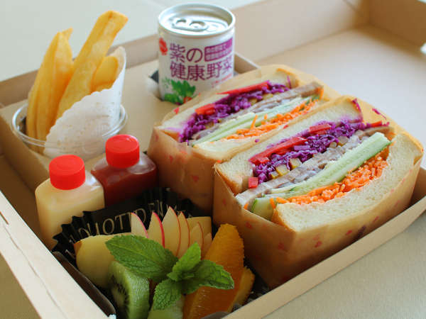 お部屋で夕食 お部屋でフレンチ 朝食はテイクアウト 部屋食でゆっくり寛ぐおこもりプラン メナード青山リゾート 宿泊予約は じゃらん