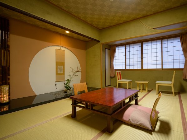 １泊朝食付 京の老舗の豆腐店直送 ほっこり湯豆腐朝食付プラン 京都の町のど真ん中 お風呂とお料理の宿 旅館こうろ 宿泊予約は じゃらん