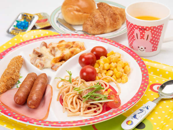 ⬛【豪華にホテル・旅館気分】で♥多目的演出 【華やか置台１組セット】 朝食付】男鹿水族館GAOチケット付♪みんな満足温泉旅行☆＜あきた美食