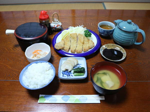 朝夕2食付 連泊でお得なビジネスプラン 旅館 城山荘 宿泊予約は じゃらん