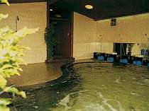 Luana Hasunuma HOTEL&CAFE