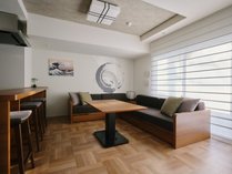 GRAND MONday �� �i���FMONday Apart Premium �󑐁j