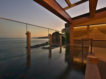 �M�C�ɓ��R����@�z�e���j���[�����݂�