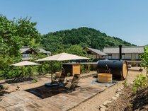 �{�i�ݐ؃T�E�i�̏h�@�Â�r���b�W