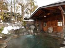 �R���@����