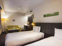 �z�e���@�O���C�X���[�c��