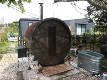 �n�b�N���x���[�K�[�f��